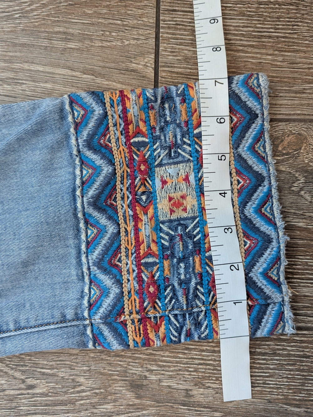 Driftwood Colette Jeans Size 30 Embroidered Cuffs Ankle Denim Colorful - Picture 9 of 9